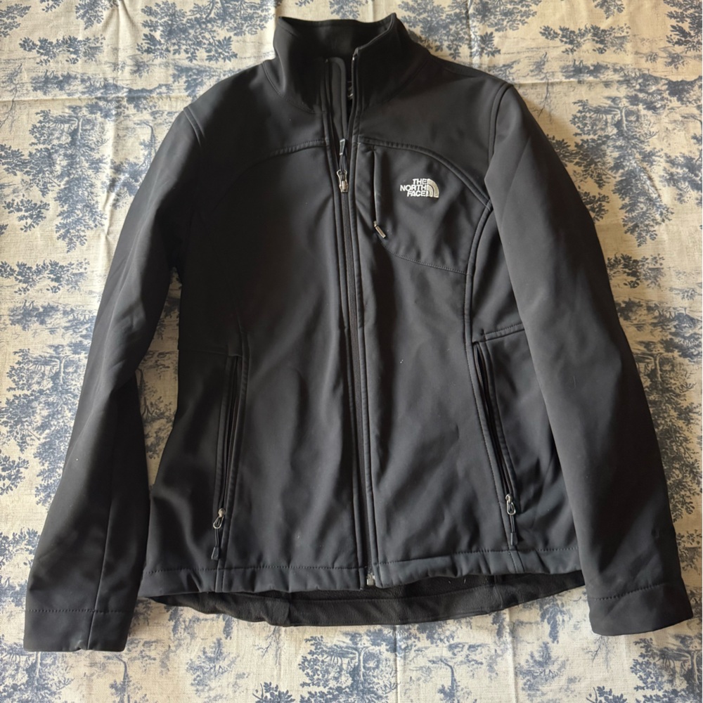 The North Face women’s Performance Jacket in Black